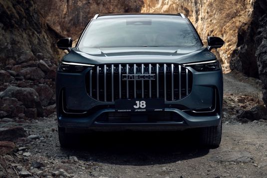 JAECOO J8 с инновационной системой полного привода TORQUE-VECTORING открывает новые возможности на бездорожье