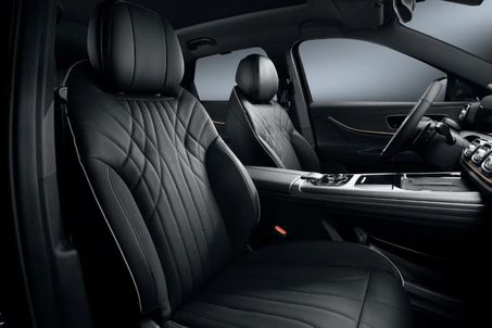 Садитесь, пожалуйста! 